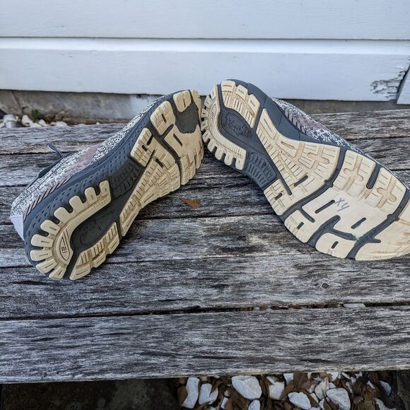 Brooks Women's Adrenaline GTS 21 Running Shoe - Ombre/Lavender/Metallic size 11 - Picture 6 of 9